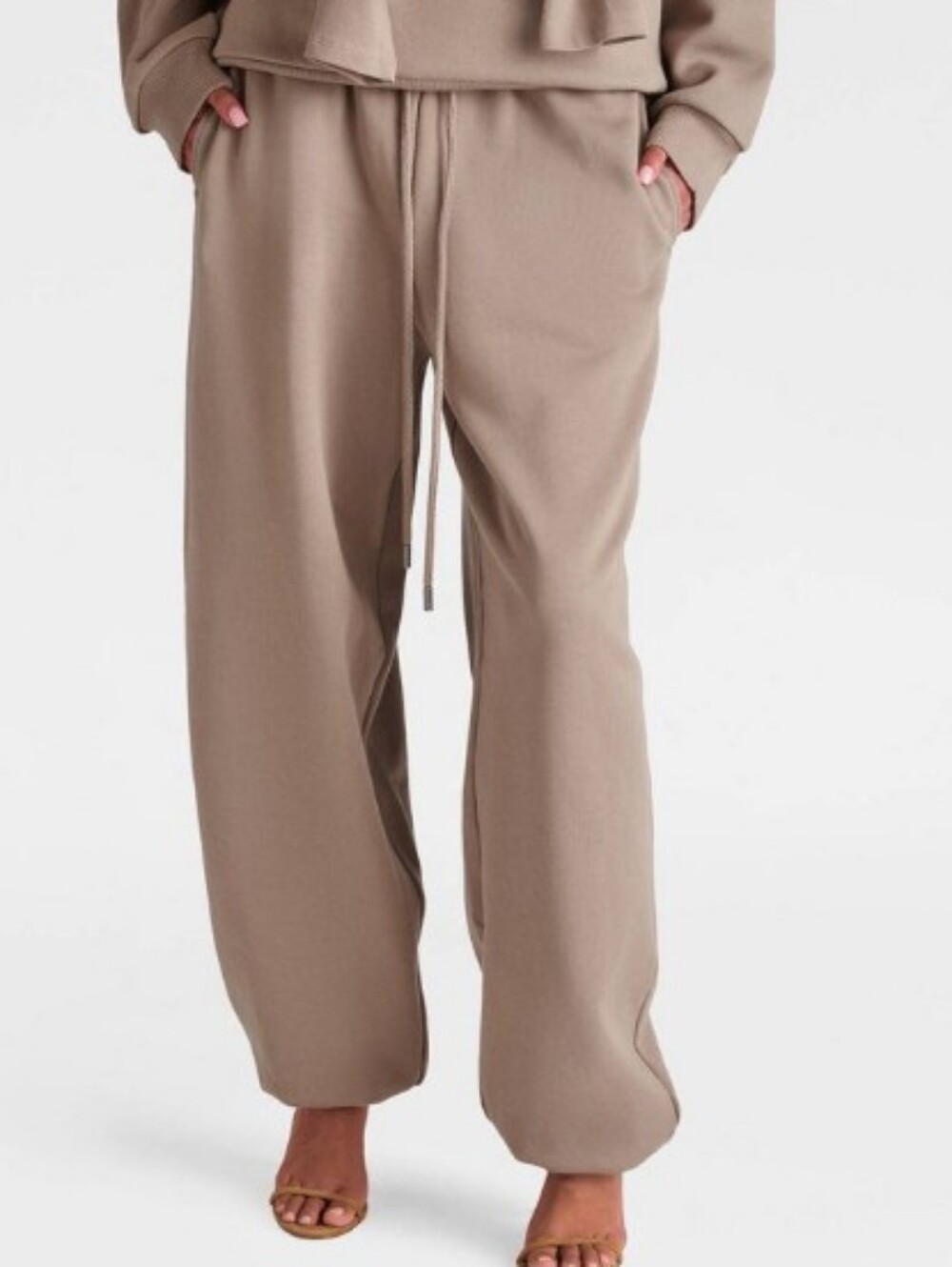 KBB by Kahlana The Dwayne Sweats